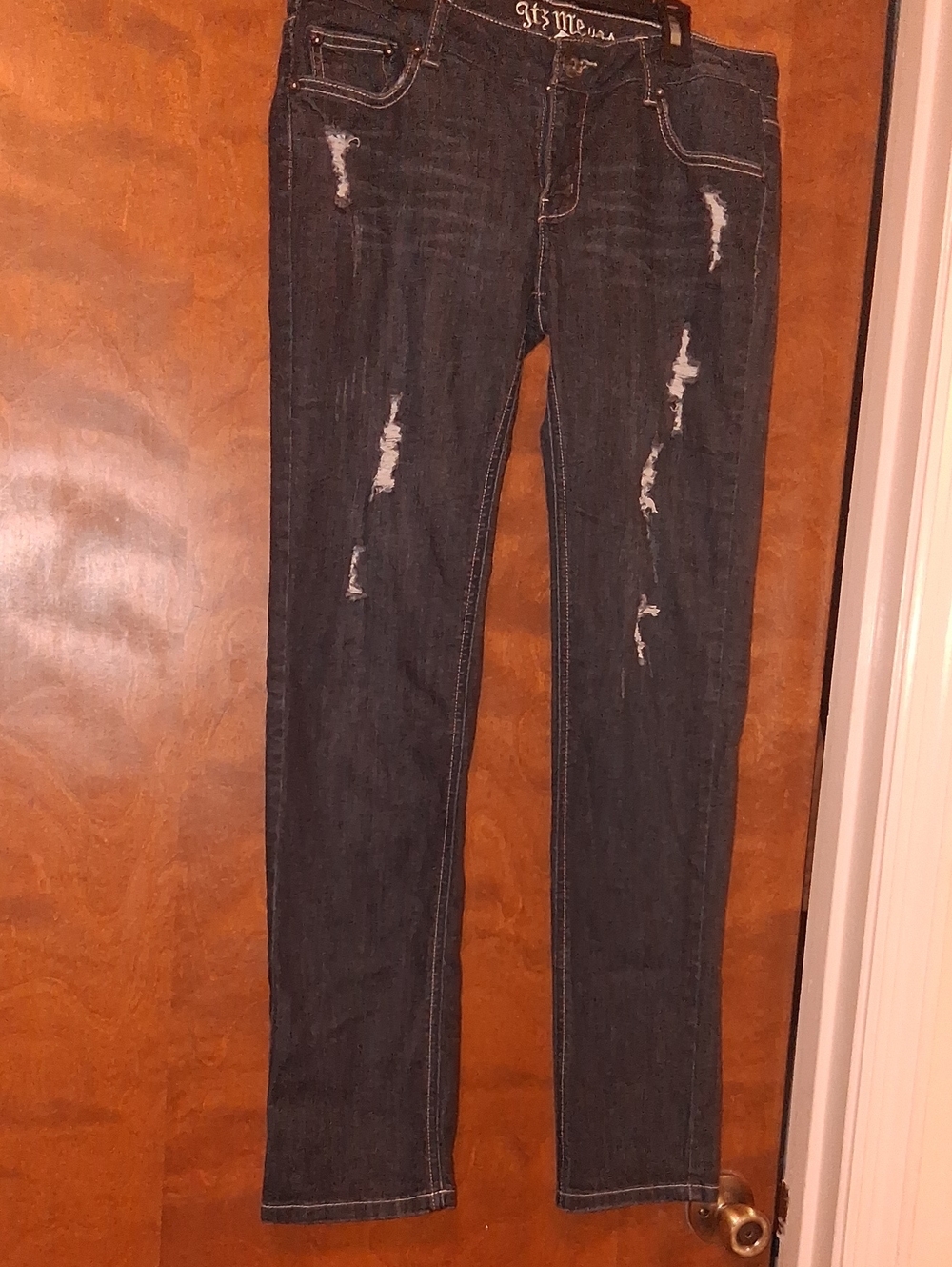 Dark Wash Distressed Women’s Jeans